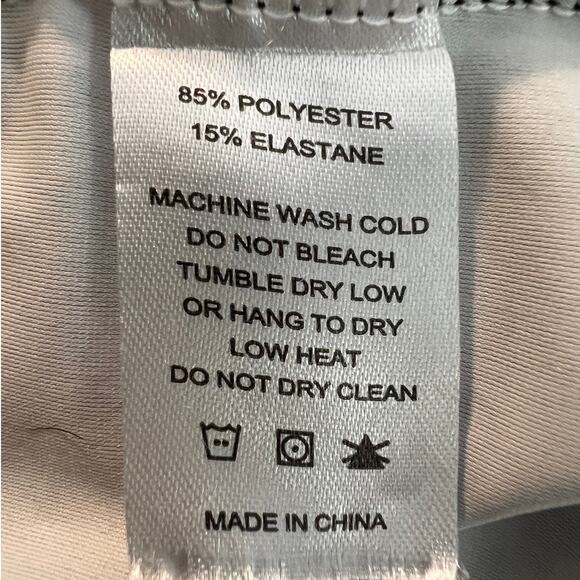 SMITH & QUINN Women's Blouse in Black w/Floral Print Elastic Cuffs Size Small - Picture 6 of 6